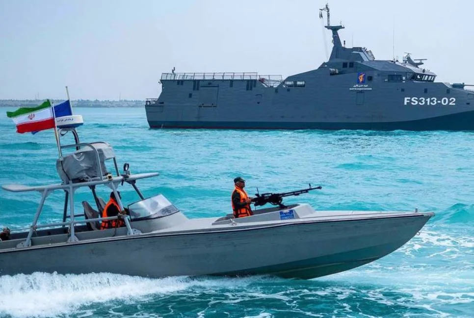 Iran Warns World Over Strait of Hormuz Control